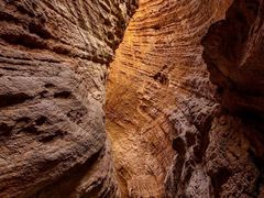 -天山神秘大峡谷