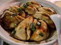 -鲤鱼塘农家山庄