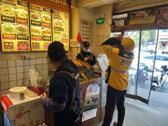 -矮子粉店1985·长沙米粉(湘春路店)