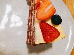 莓子红丝绒蛋糕-Wagas沃歌斯(太古汇店)