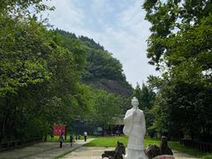 -水镜庄风景区
