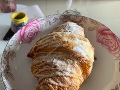 黄金流奶羊角-麦田工坊(月湖店)