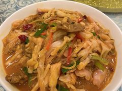 酸菜粉条肉-巴扎美食·新疆菜·西域歌舞表演餐厅(新疆大厦店)