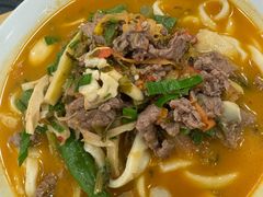-阿彬生炒牛肉面(解放路店)