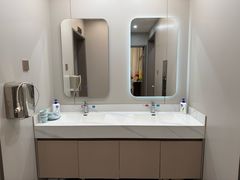 -龙香居海鲜浑锅家常菜·特色驴肉