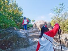 -灵岩山风景区