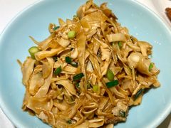 -刘胖子家常菜·蹄花焖藕(江汉路总店)