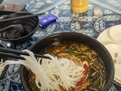 -桥香园过桥米线(国贸店)