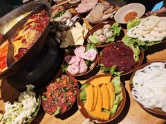-白乐天毛肚火锅馆(南滨路店)