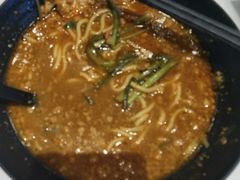 -肥汁米蘭香港米线(长宁来福士店)