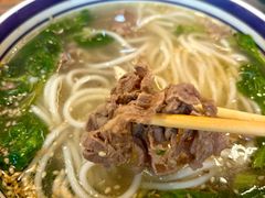 -云阿蛮云南生烫牛肉米线(奉贤路店)