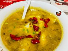 无刺酸菜鱼-渝是乎酸菜鱼(龙旗购物中心店)