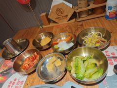 -首尔朴宝·炭火烤肉(五角场店)