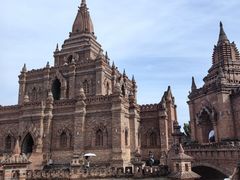 -一寨两国风景区