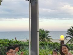 -渔家火锅·海鲜自助餐·演艺(亚龙湾天域酒店)