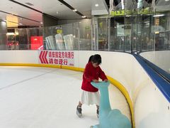 -冰堡国际溜冰场(观澜湖新城MHMALL店)