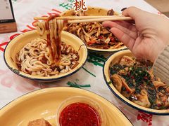 -东排食堂长沙小吃大排档(五一广场店)