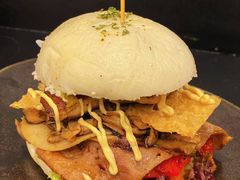鹅肝肥牛藤椒酱mini堡-shark burger·鲨鱼汉堡(交子大道店)