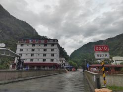 -HEYAN荷妍专业脱毛连锁机构