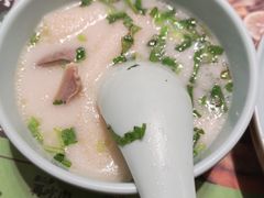 -洪氏嗨捞·猪肚鸡火锅(阳光天地店)
