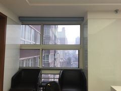 -惠安齿科(保利分院)