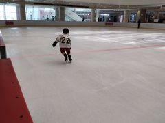 -陈露国际冰上中心(天津嘉里汇店)