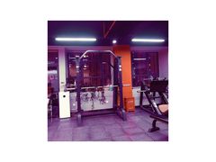 器械区-梦马健身工作室
