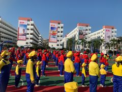 -盛兴中英文学校