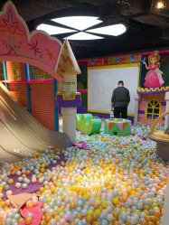 -宝贝渡口儿童游乐园(香炉礁山姆店)