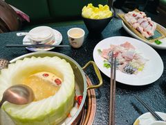 -得意咚瓜·顺德鱼生·冬瓜火锅(深圳首店)