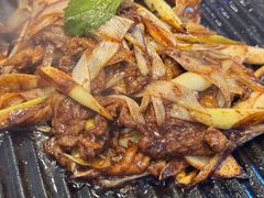 大董招牌葱爆牛肉-大董(华贸购物中心店)