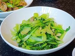 -鱼鲜饭香·招牌汽锅剁椒鱼头王