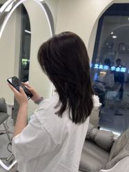 -5M HAIR SALON