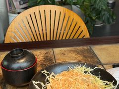 卷心菜色拉-山杏yama-katsu·吉列炸物