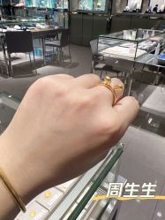 -周生生Chow Sang Sang(苏州美罗高新店)