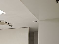 -卡罗酒店(东门晒布地铁站店)