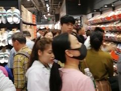 -NIKE上海青浦优选体验店