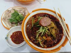 -三姐妹冷面馆(保卫路店)