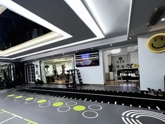 -简·无界健身工作室·运动康复·体态(石厦店)
