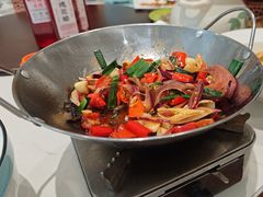 -三湘四水正宗湘菜(君峰路店)