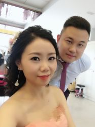 点击看大图 -现代经典婚纱摄影