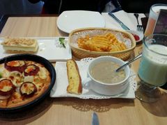 -必胜客(安盛金马店)