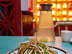 -郭婆婆疯子鸡·土货江湖菜馆