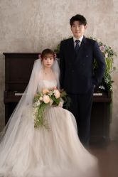 -雪中彩影婚纱摄影·微光艺术中心