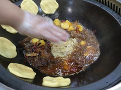 -袁小二大东北铁锅炖(吉祥村总部)