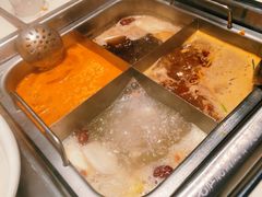 -旺龙巷重庆脆毛肚火锅·潜山扛把子店(潜山商业街店)