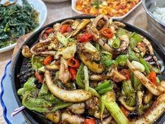 火爆鱿鱼须-洪霞餐馆