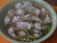 -张阿三馄饨店