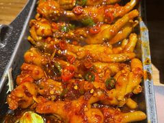 火辣鸡爪-冰川冷面·延边菜·炭烤串(观前店)