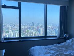 -上海龙之梦万丽酒店